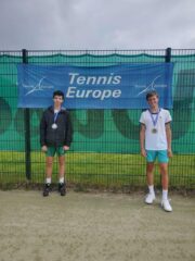 Boys_bonus_singles_medalists